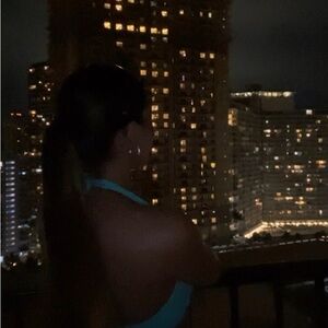 Meet your Posher, Ava